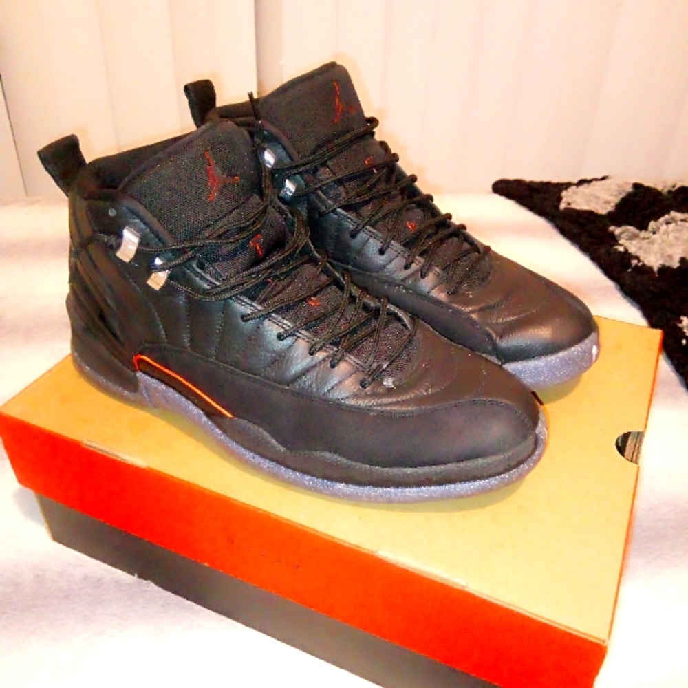 Air Jordan 12 Retro